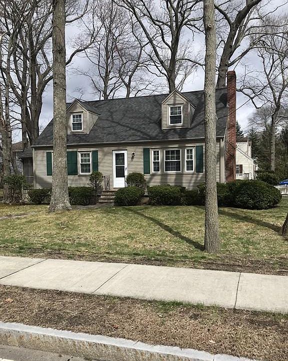 1st image of 589 Nahatan St