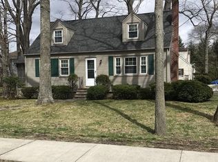 589 Nahatan St, Norwood, MA 02062