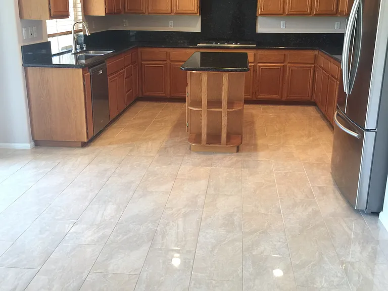 1530 Brookside Ct — Photo 5