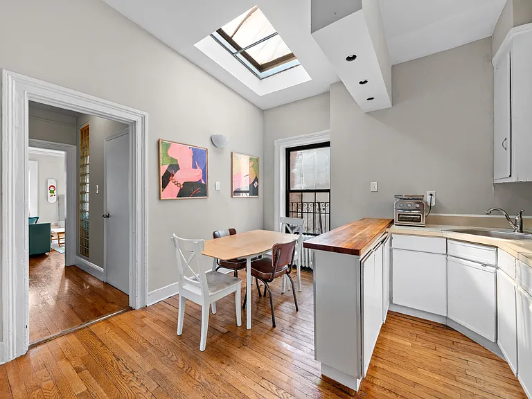 44 Bedford St #3 — Photo 5