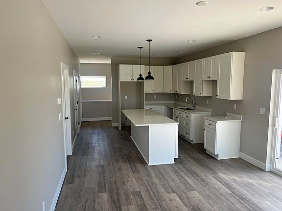 5th image of 2484 Tiffany Ct #Im
