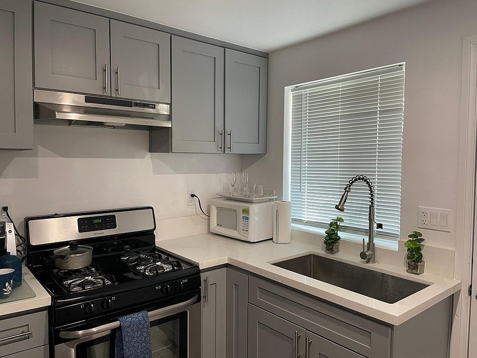 1st image of 8731 1/2 Colbath Ave