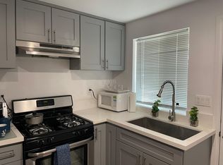 8731 1/2 Colbath Ave, Panorama City, CA 91402