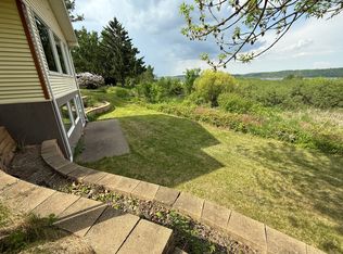 22786 Mud Lake Rd, Sherrill, IA 52073