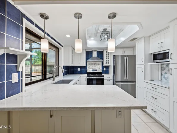 4340 W MICHIGAN Avenue W, Glendale, AZ 85308