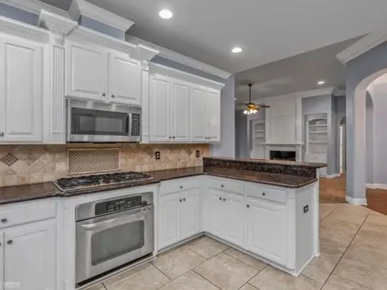 793 Dumaine Dr — Photo 10