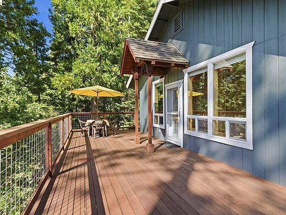 3rd image of 23930 Yellow Pine Rd
