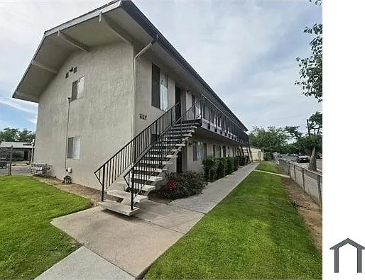 3317 N Pleasant Ave #101 — Photo 2