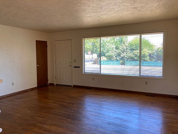 3rd image of 1280 & 1290 W 24th Ave #1290