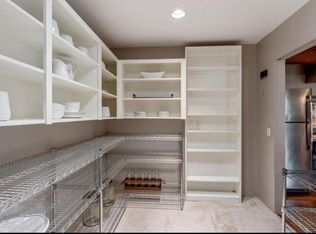 300 Alta Loma Dr, Angwin, CA 94508