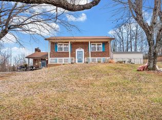 210 Altice Mill Rd, Rocky Mount, VA 24151