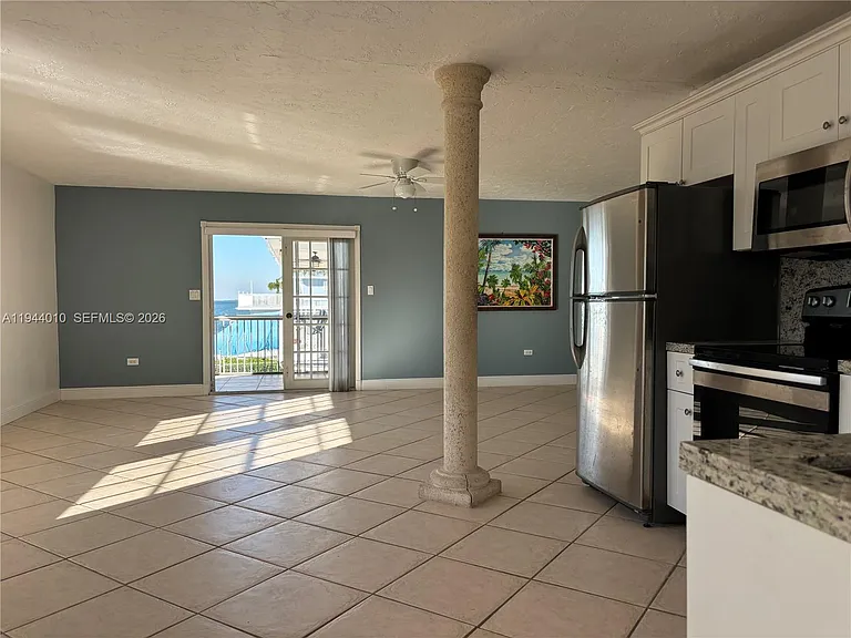 235 Anne Bonny Dr — Photo 20