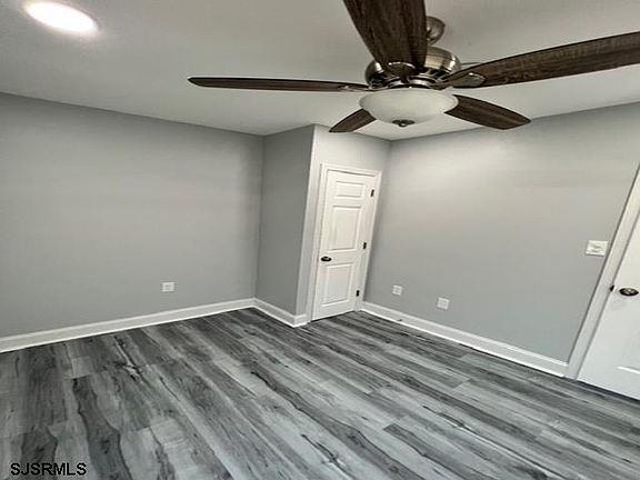5th image of 69 N Harrisburg Ave APT 3