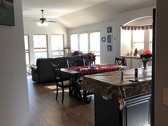 5th image of 6637 Thistle Wood Dr
