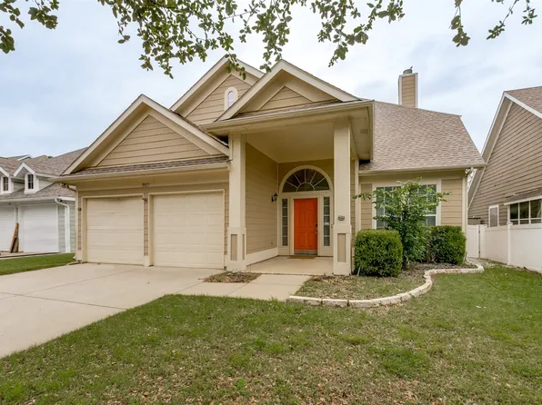 9917 Cherry Hill Ln, Aubrey, TX 76227