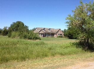 5520 Tower Rd, Santa Fe, TX 77517