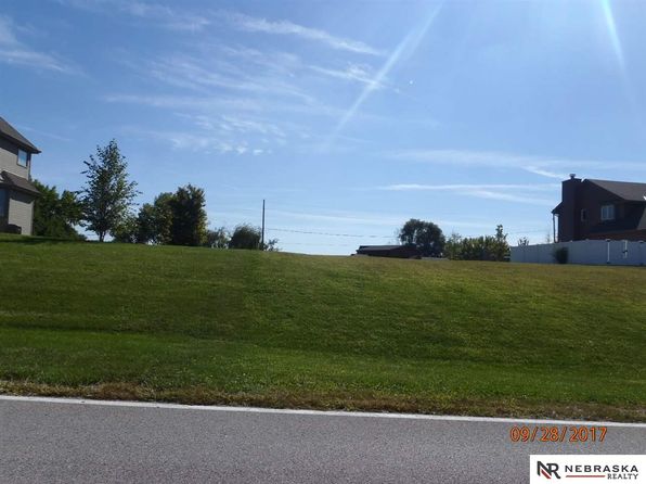 At Beaver Lake Plattsmouth Real Estate 1 Homes For Sale Zillow