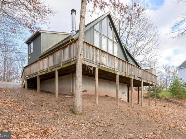 166 Nemacolin Trl, Hedgesville, WV 25427