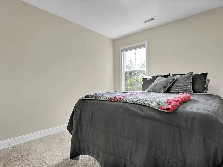 424 Guppy Loop — Photo 25