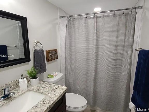 3rd image of 8015 SW 107th Ave APT 222