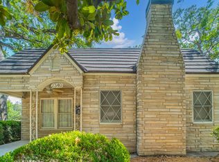 2340 Honeysuckle Ave, Fort Worth, TX 76111