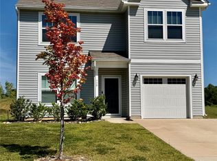 738 Yorkshire Dr, Albemarle, NC 28001