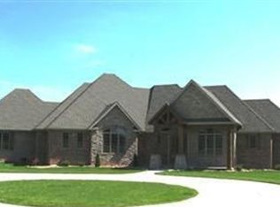 920 Rivers Edge Rd, Ozark, MO 65721