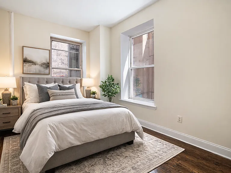 8 Rivington St #3 — Photo 3
