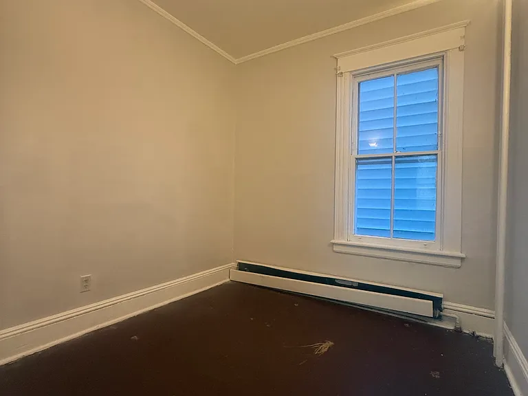 692 State St #1 — Photo 9