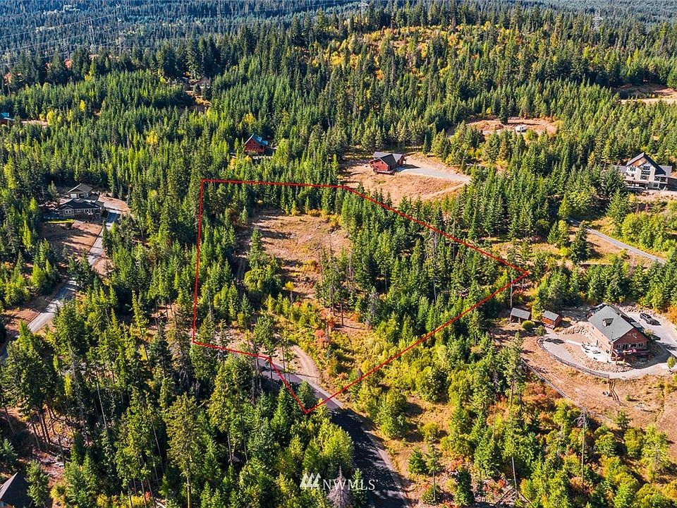 Here it is, the piece of land to build your dream home.  Septic design, perc test, water mitigation complete and electricity on property, it's as easy as picking your floor plan and breaking ground.  The timing is right, makes this yours now.