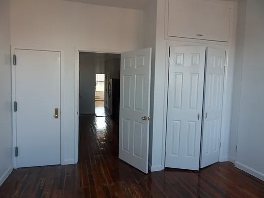 Rented by Sunrise Real Estate | media 11