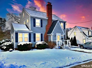 292 Richmond Avenue, West Haven, CT 06516