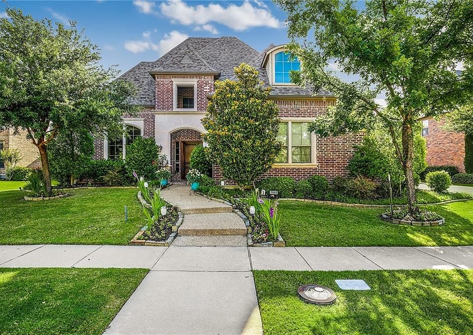 2nd image of 11688 Mirage Ln