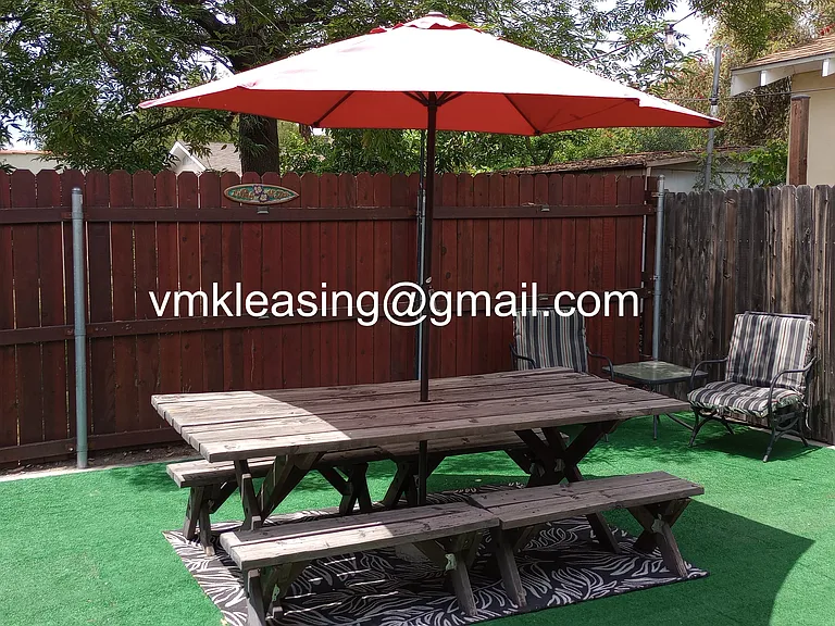 1095 Bresee Ave — Photo 9