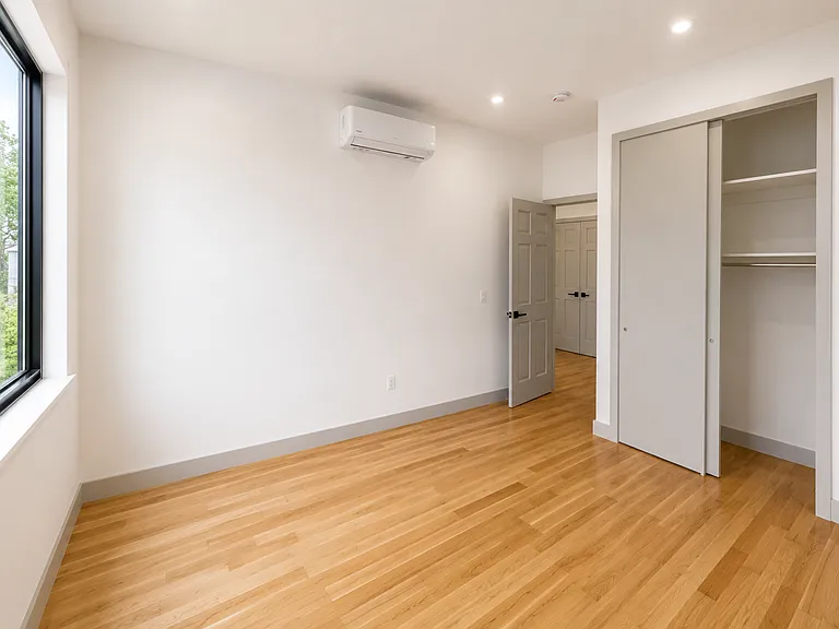 1726 Summerfield St #2A — Photo 9