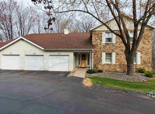 3127 Madonna Dr, Wausau, WI 54401
