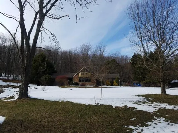 1251 Quaker Hill Rd, Warren, PA 16365