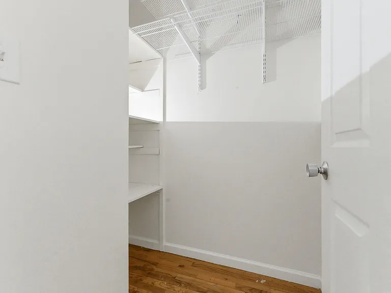 46 Armstrong Ave #2 — Photo 10