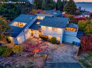 6728 Medd Rd, Nanaimo, BC V9V1A1