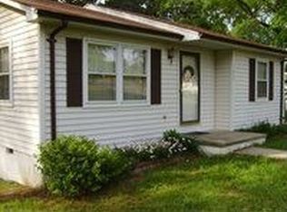317 Spruce Ct, South Boston, VA 24592