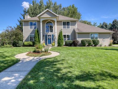 429 Westfield WAY, Pewaukee, WI, 53072
