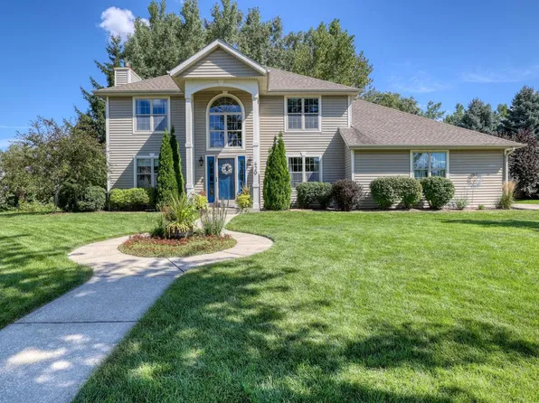 429 Westfield WAY, Pewaukee, WI 53072
