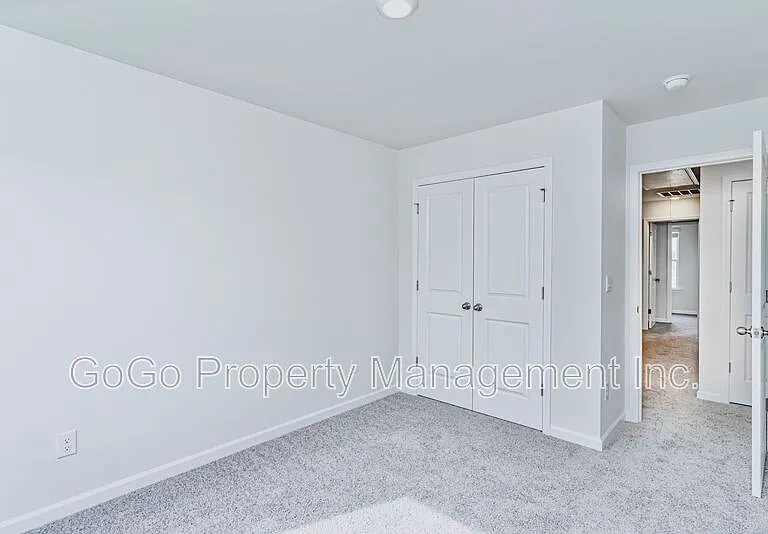 31 Sunriff Ct — Photo 12