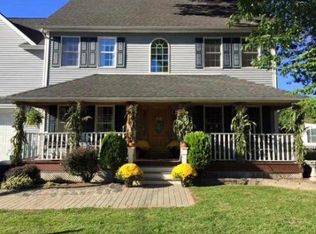 140 Joy St, Chicopee, MA 01013