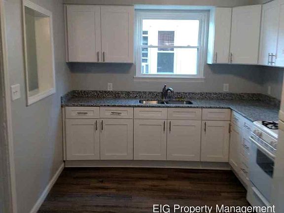 2nd image of 3726 Fremont Ave N