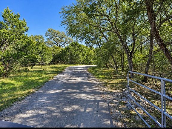 2nd image of Carney Ln