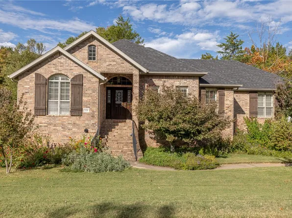 3218 E Idlewood Way, Fayetteville, AR 72703