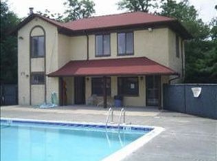 62 Omni Parc Dr, Nanuet, NY 10954