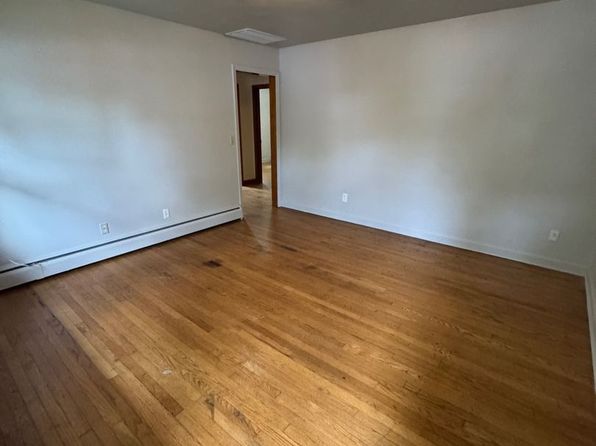 1020 Montgomery St APT A