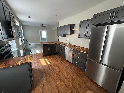 1105 Dayton St #4 Photo 1